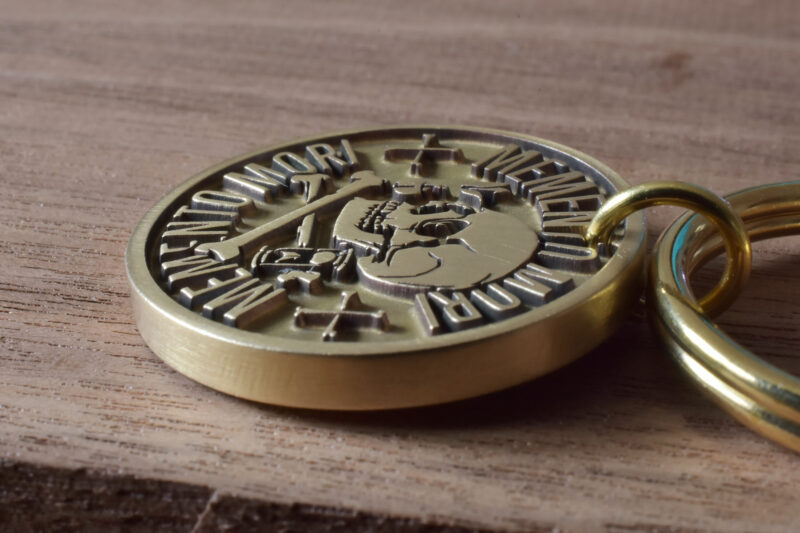 Personalized brass memento mori keychain FM-247 - Image 7